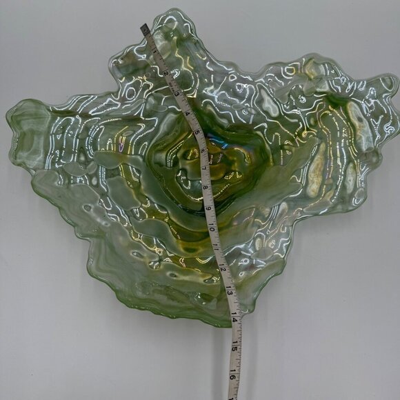 Studio art glass  Green Textured Glass Oyster Shell Dish - Picture 5 of 7